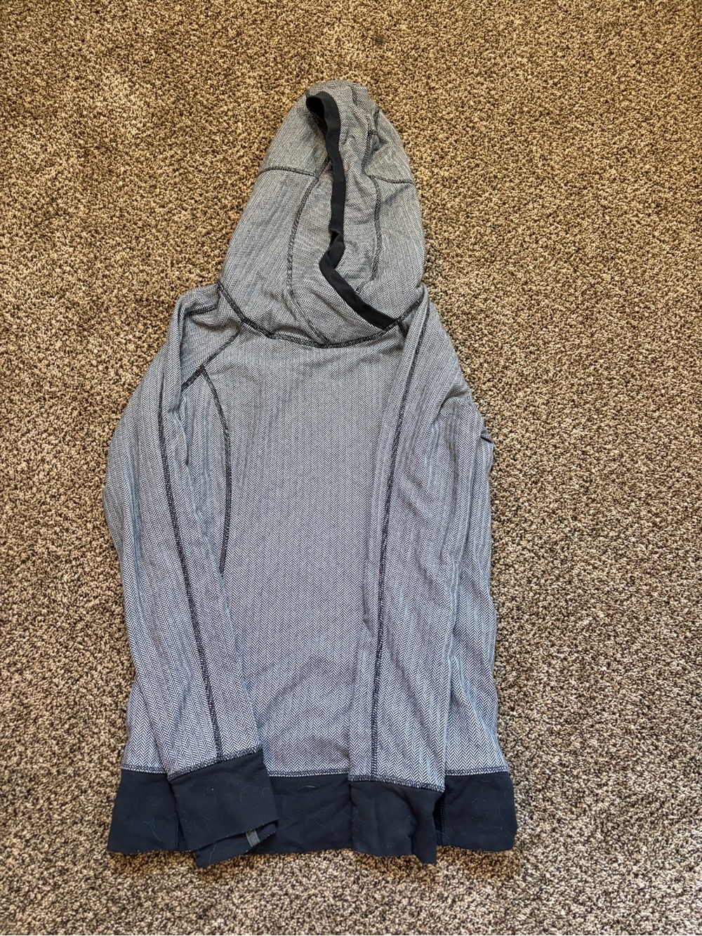 Lululemon Pull Over